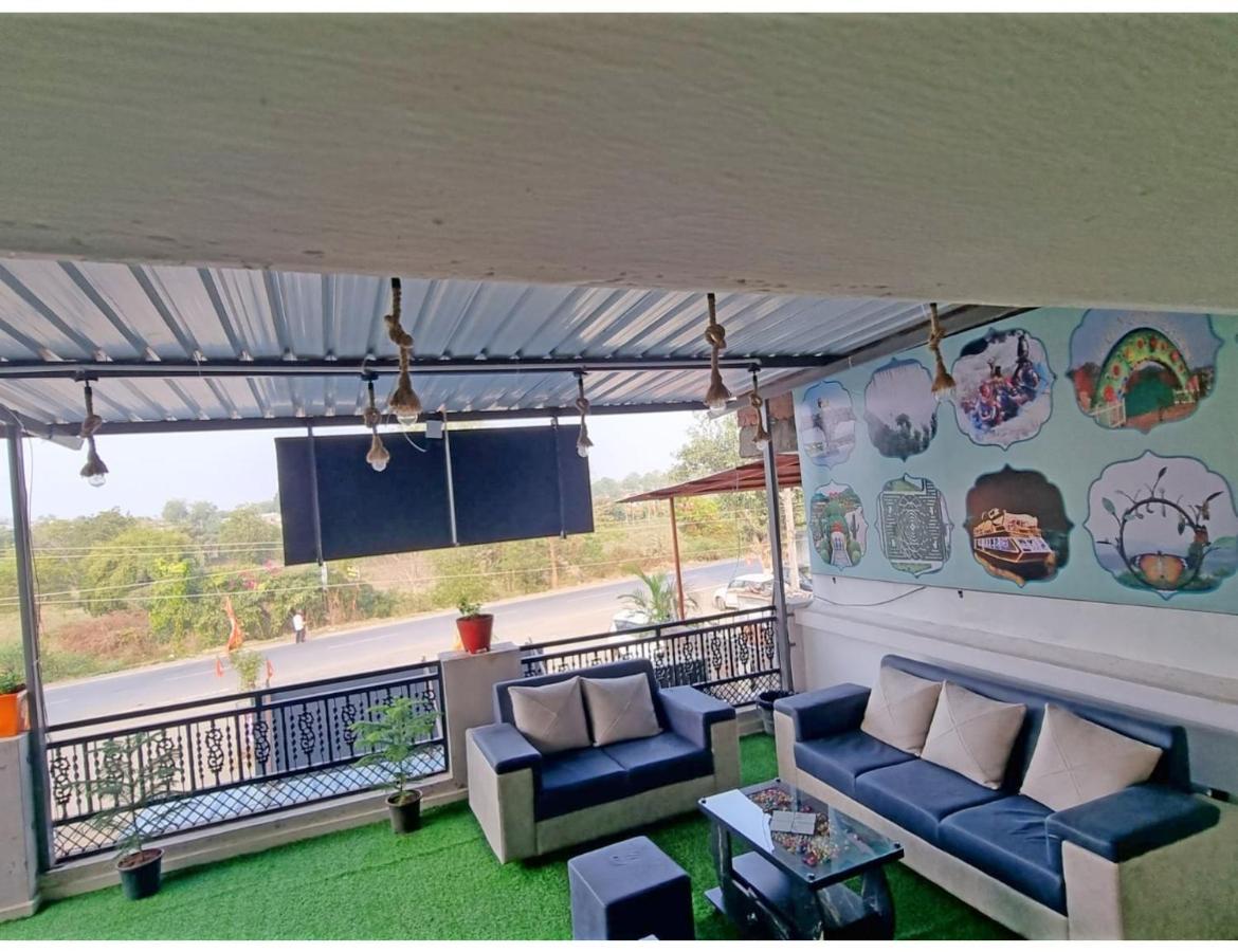 Hari Homestay, Garudeshwar Экстерьер фото